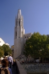 Собор Сан Фелиу с усечённой колокольней.